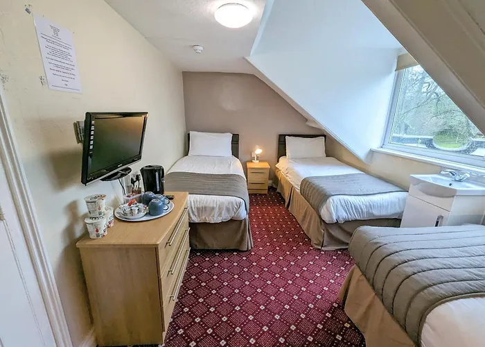 The George Guest House